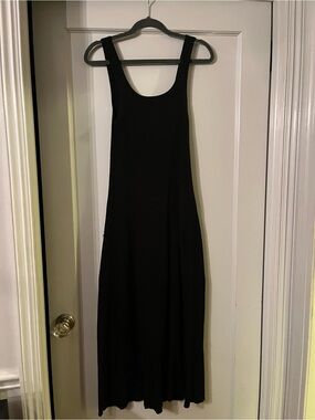 Classic Black Scoop Neck Maxi Dress - Women